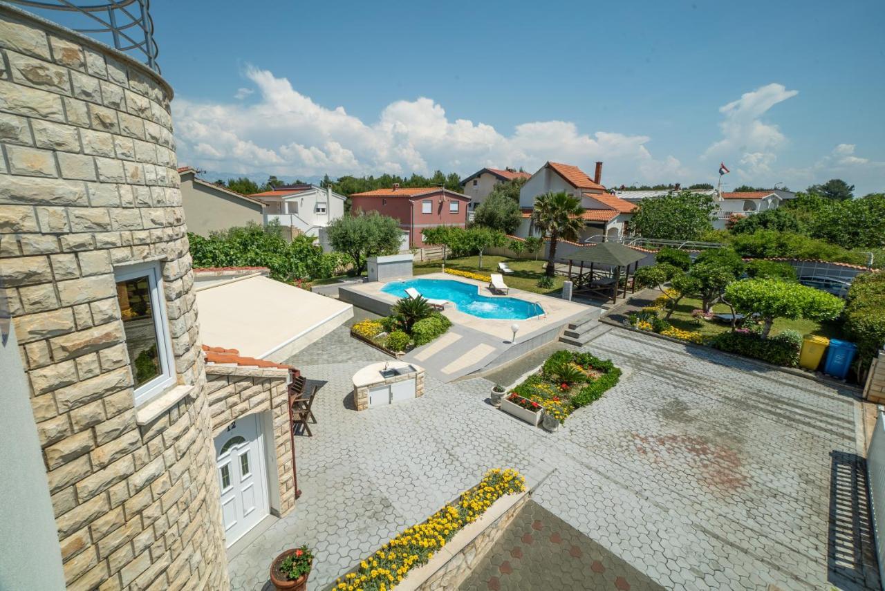 Villa Lulic Vir Exterior photo